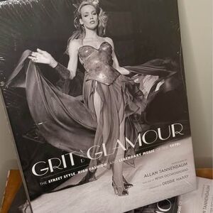 Grit & Glamour 1970s Street Style & Music Photo Book Allan Tannenbaum New Sealed